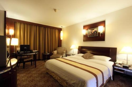 Mandarin Hotel Guangzhou Room photo